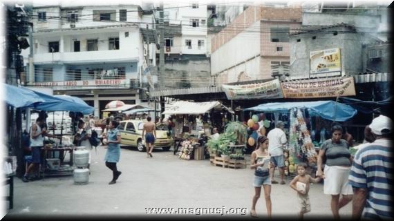 Rocinha market.jpg